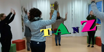 Unterricht Musik zum Thema Tanz Tanzübungen als Gruppenevent
